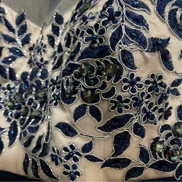 Cocktail dress - Picture 3 of 7